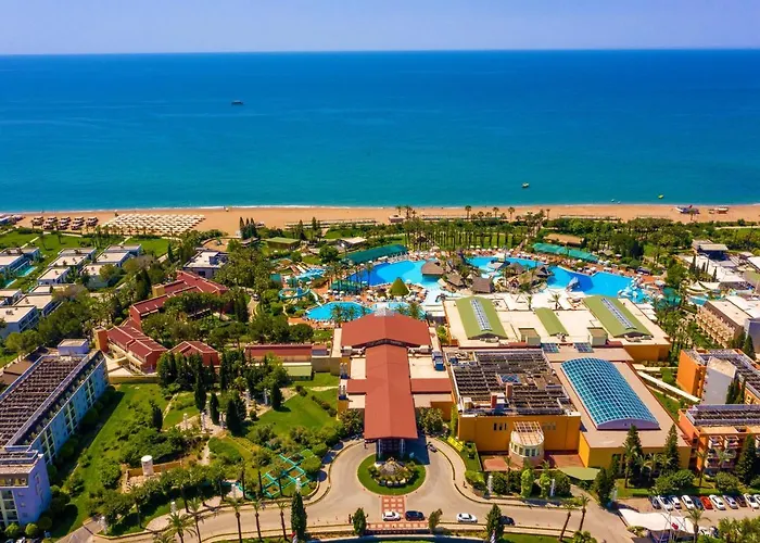 Hotel Aqi Pegasos World Side