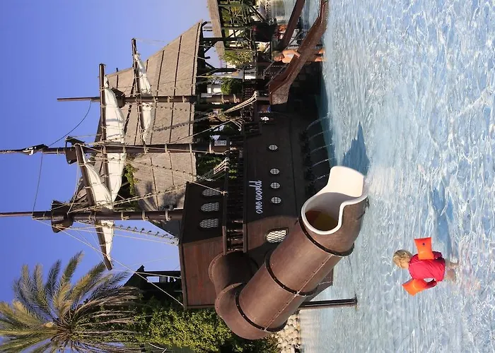 Otel Aqi Pegasos World 4*