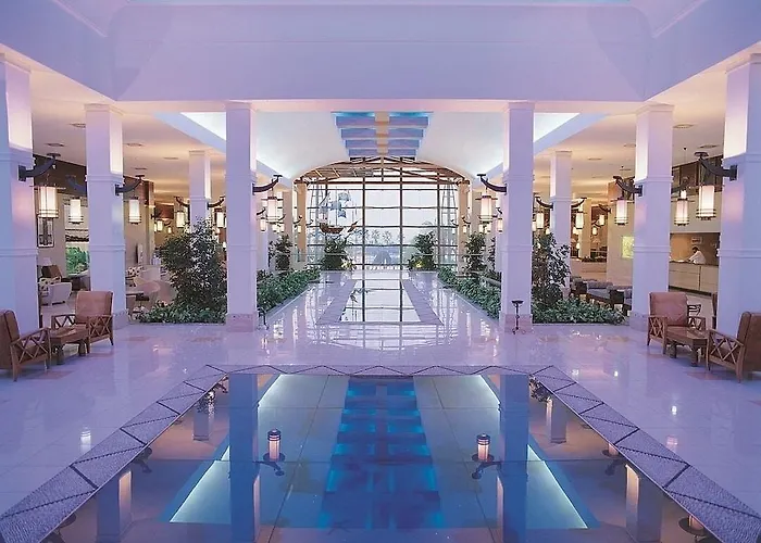 Otel Aqi Pegasos World Side