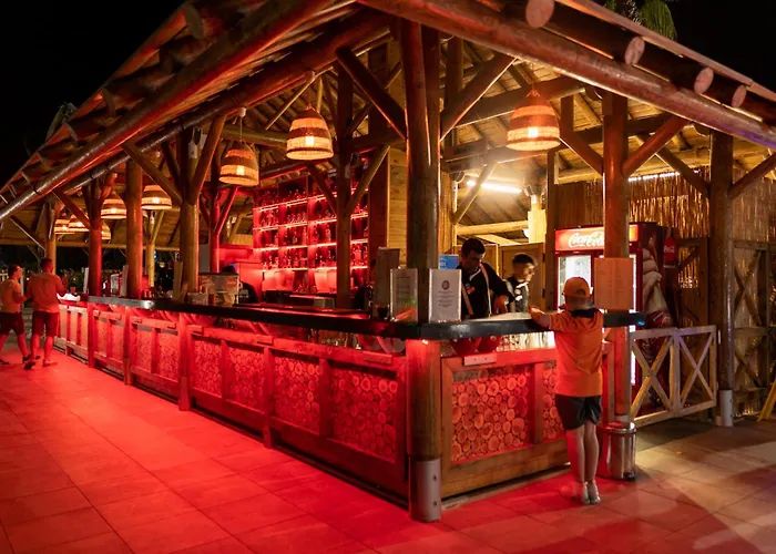 Aqi Pegasos World Otel 4*