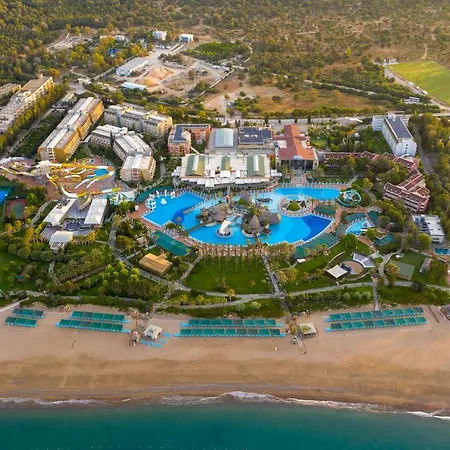 Aqi Pegasos World Side