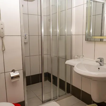Aqi Pegasos World Hotel 4*