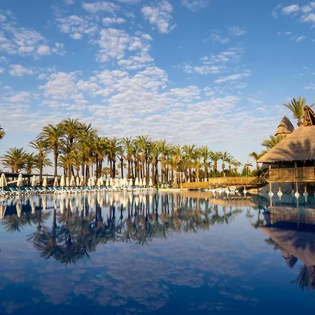 Hotel Aqi Pegasos World 4*