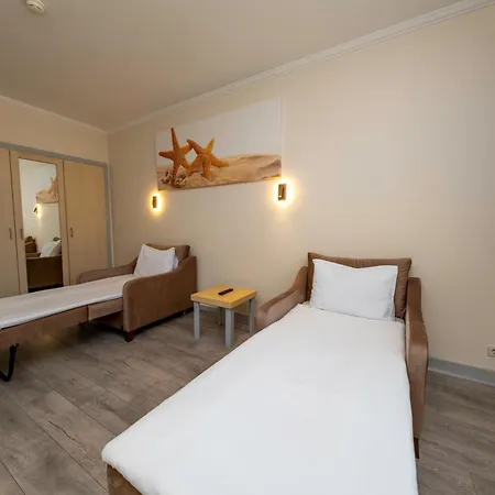 Aqi Pegasos World 4*